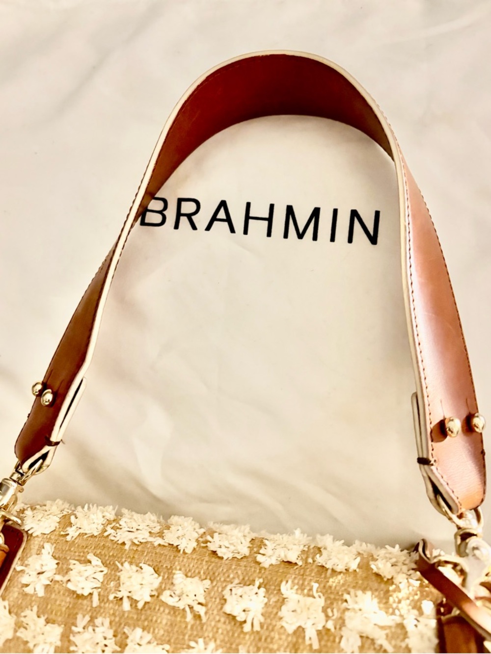 Brahmin Cream Tweed & Tan Leather Shoulder Bag with White Croc Accent - Picture 4 of 6